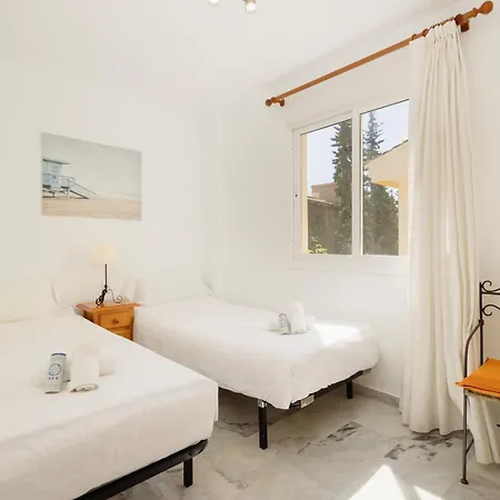 Дом отдыха Beautiful Townhouse Walking Distance To The In Costabella, *