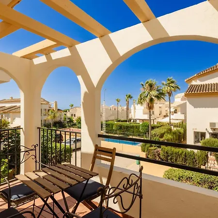 Beautiful Townhouse Walking Distance To The In Costabella, Marbella